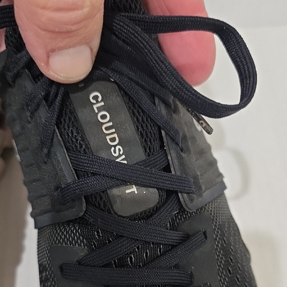 On Running CloudSwift Women's Black and White Athletic Shoes Size 8.5 - Picture 5 of 8